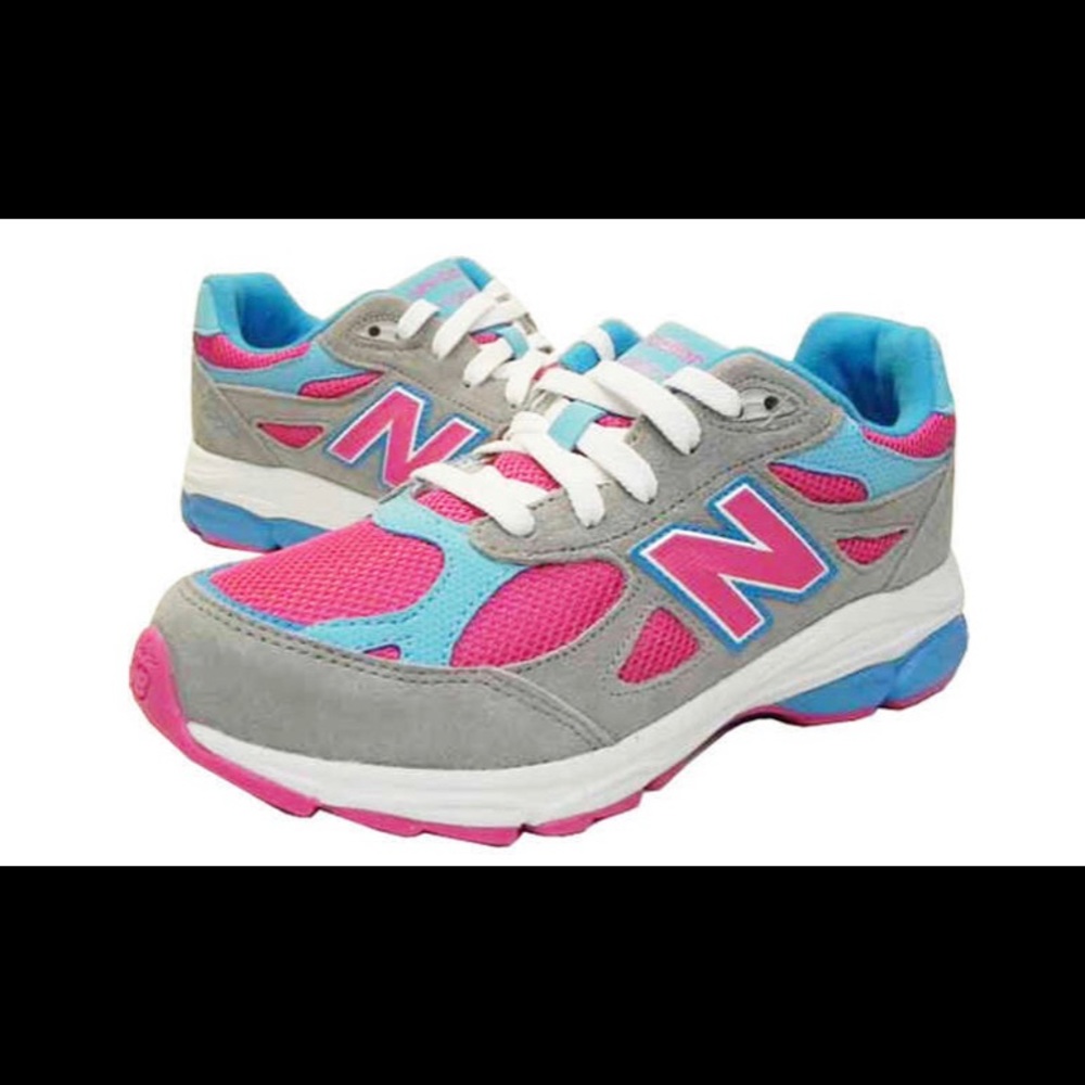 New Balance 990